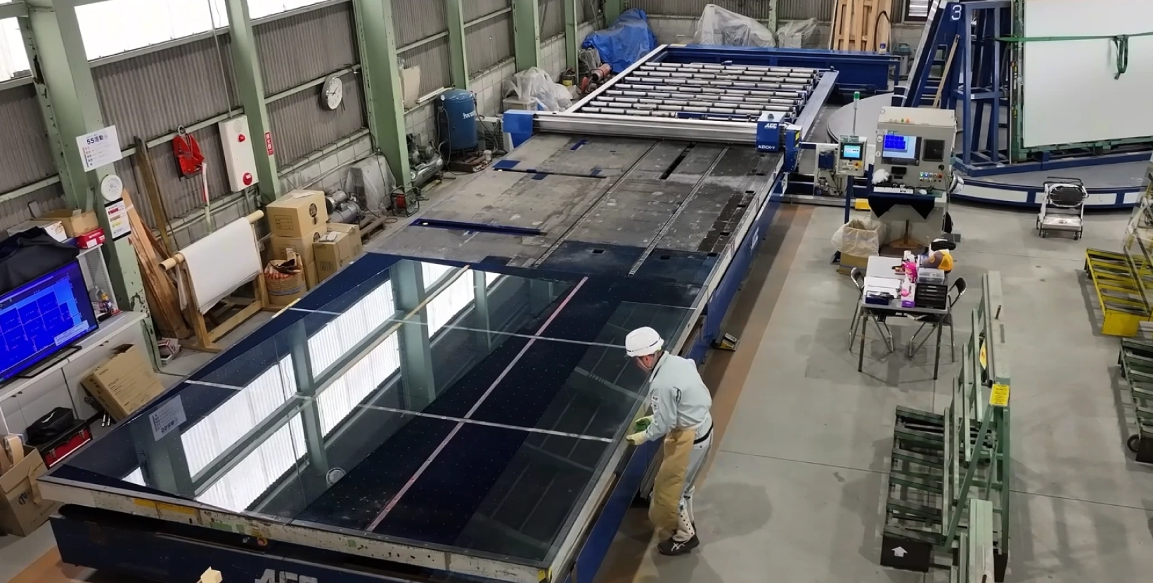 松本営業所 工場内